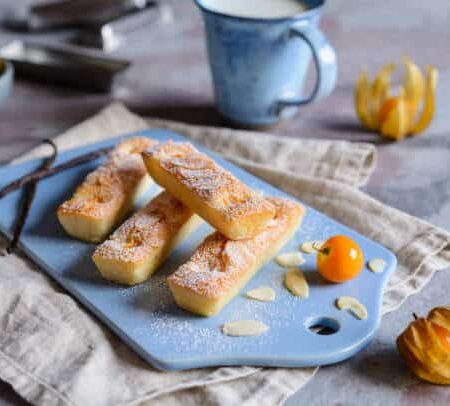 Traditional Financier biscuits with Physalis and almond flakes
